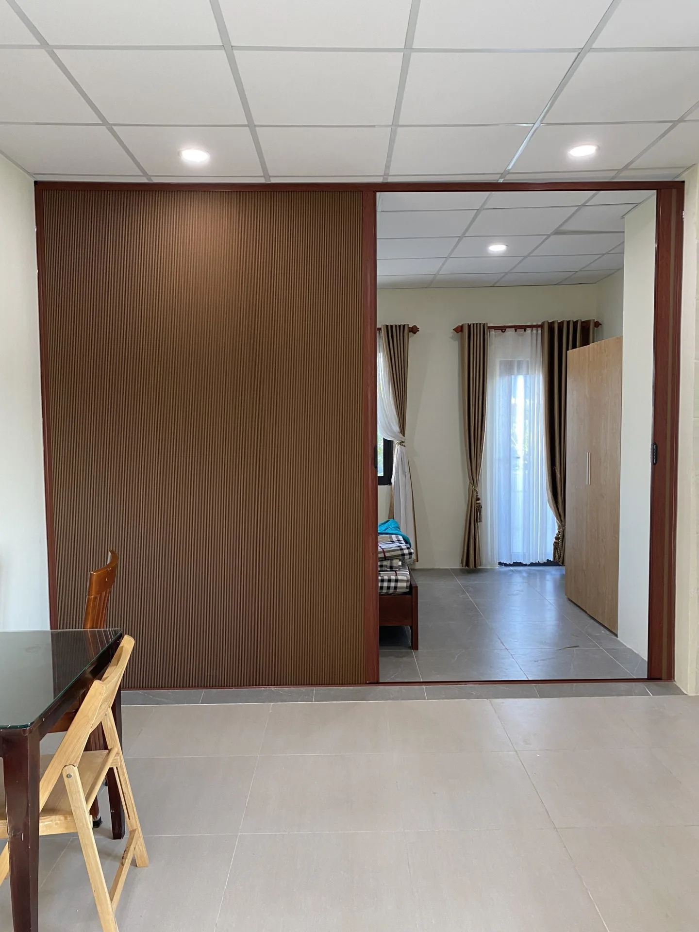 rèm tổ ong- vách ngăn lạnh điều hòa