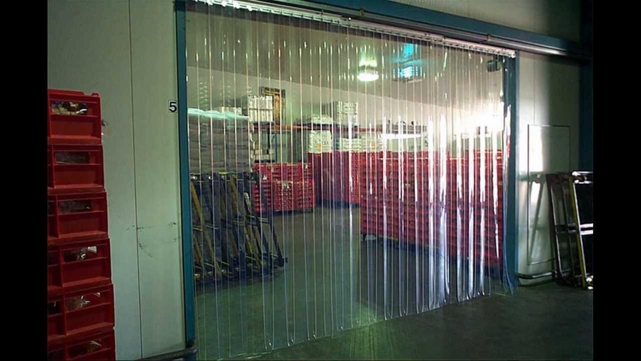 sửa chữa rèm ngăn lạnh