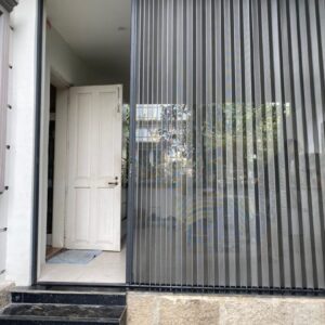 Vách ngăn lạnh xếp poly