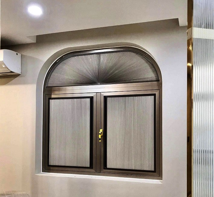rèm tổ ong cửa nhôm kính gọn đẹp