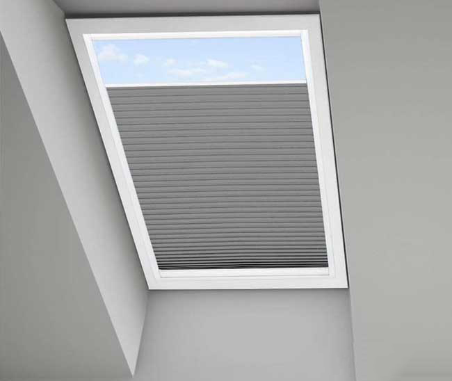 Rèm tổ ong lắp trần – giếng trời