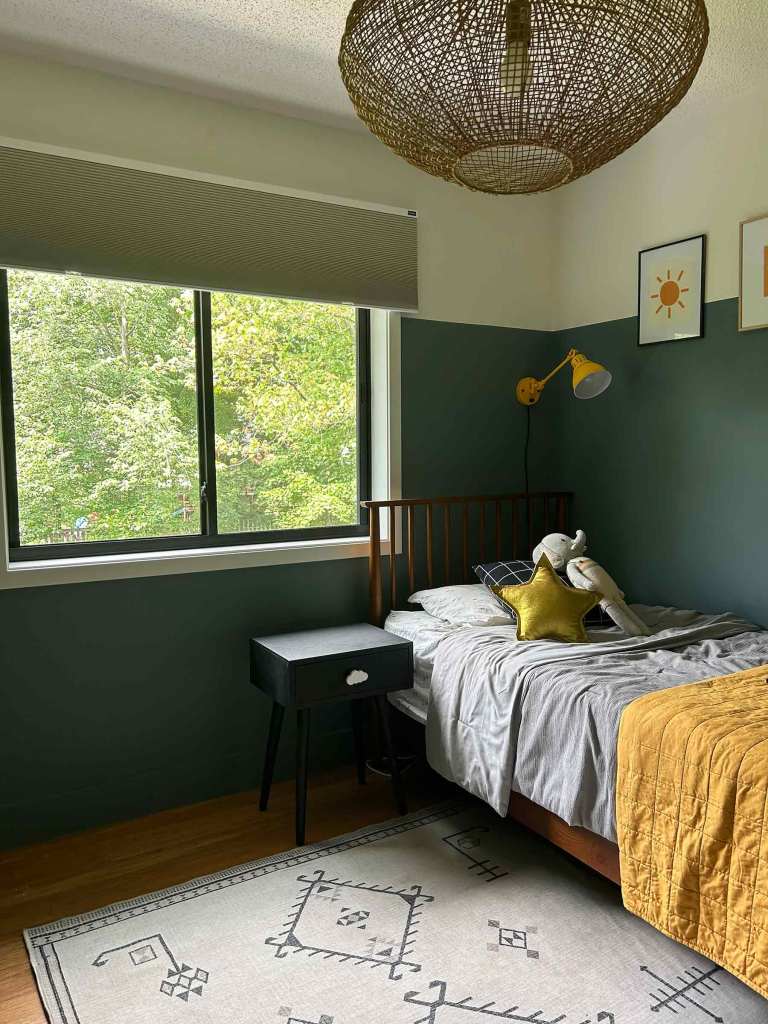 FAQ rèm tổ ong ngăn phòng cách nhiệt cách âm