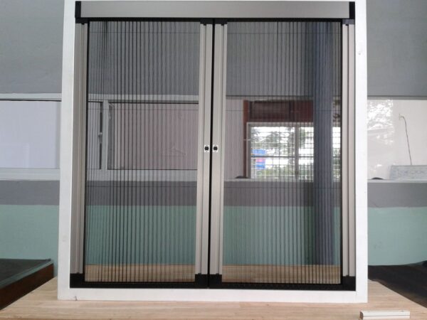 cua-luoi-chong-muoi-dang-lua