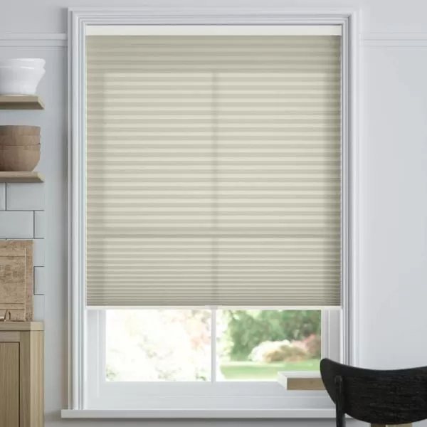 rèm tổ ong lắp trên cửa kính