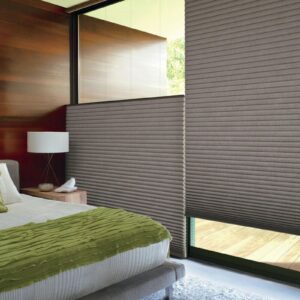 Rèm tổ ong kéo lên xuống: Linh hoạt ánh sáng, dễ sử dụng