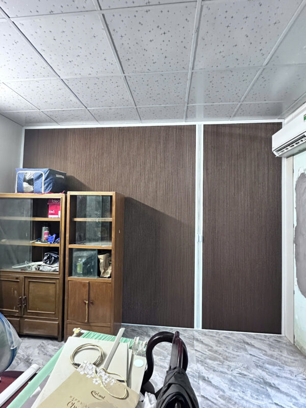 Vách ngắn phòng rèm tổ ong