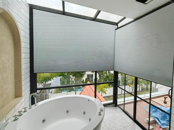 rèm tổ ong nhà tắm