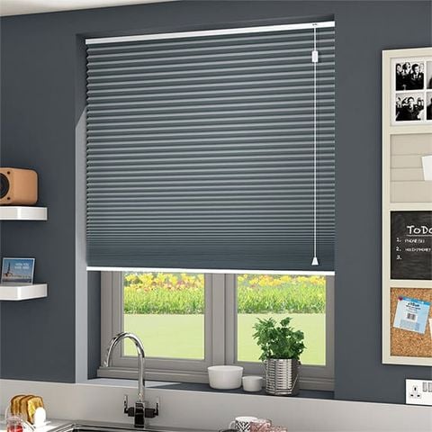 Rèm tổ ong cửa số bếp