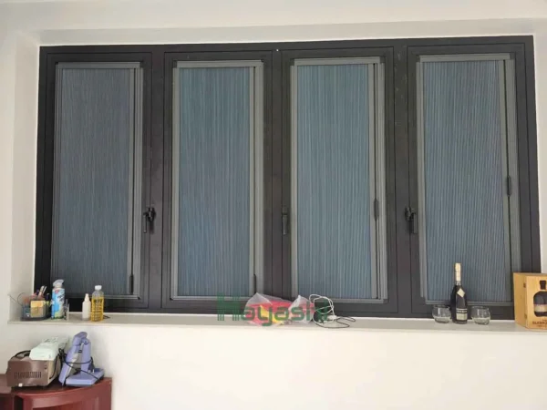 rem to ong gan cua so.jpg 2b70fa68f5